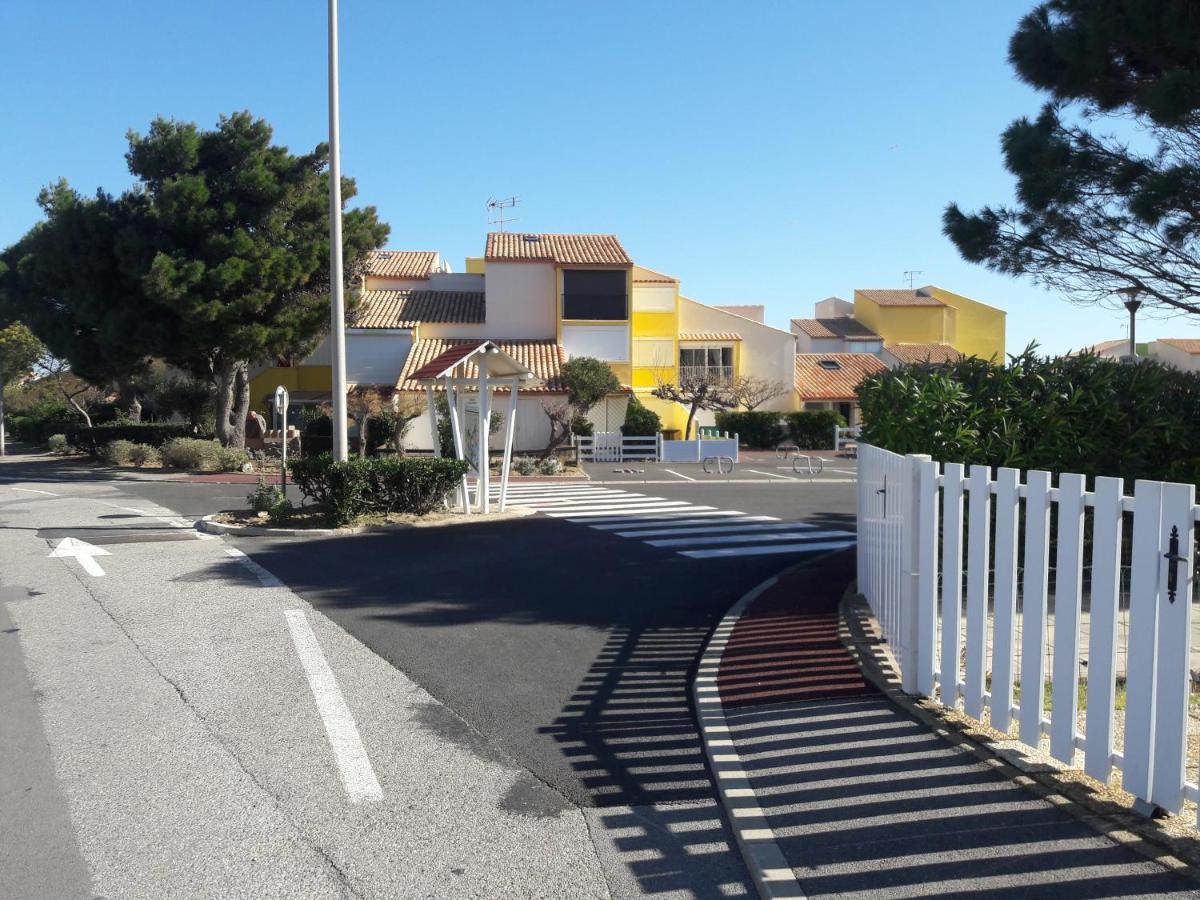 Charmant T2, Cabine, Parking, Les Balcons De La Mediterranee, Narbonne Plage Esterno foto